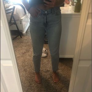 American Eagle mom jeans 4